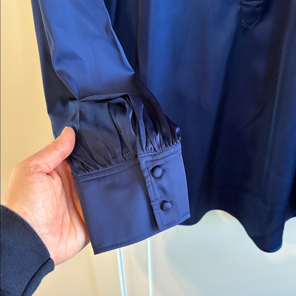 Talbot satin top - Picture 6 of 13
